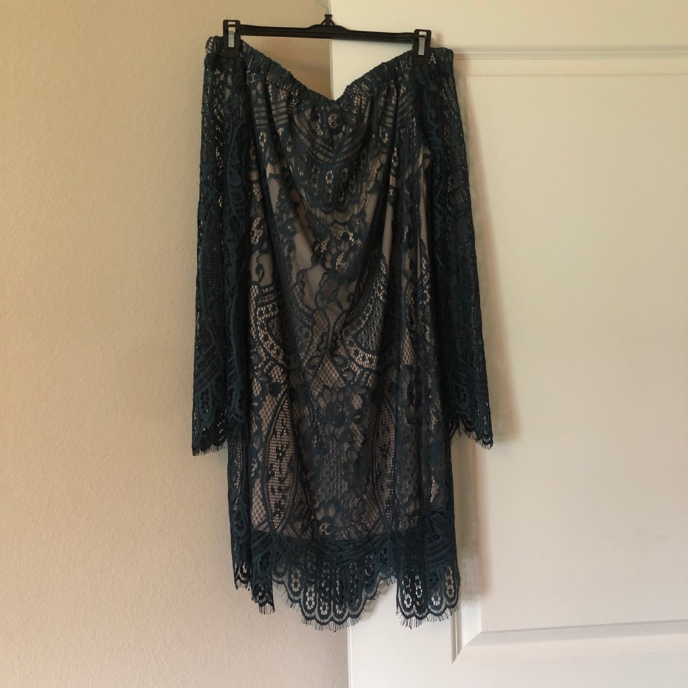 Green lace dress